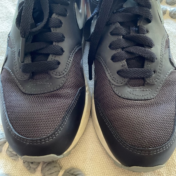 Nike- Wmns Air Max 1 \'Jelly Jewel - Black\'. Size 7